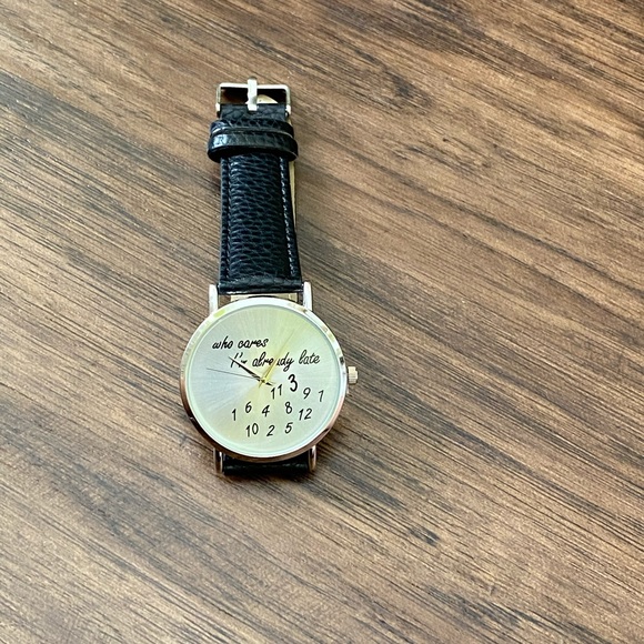 Stainless steel back watches in Genuine leather - Picture 2 of 8